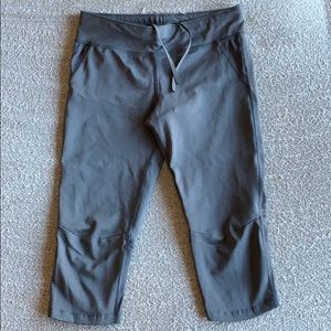 Oiselle crop tights with pocket
